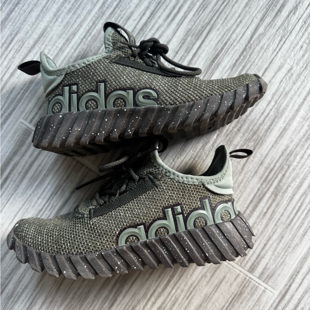 Adidas Kids Green and Black Sneakers
